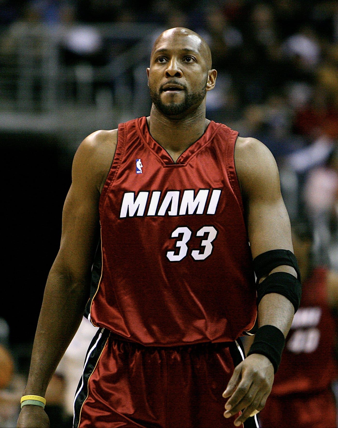One of 757's best Hall of famer Alonzo Morning . Indian River stand up !