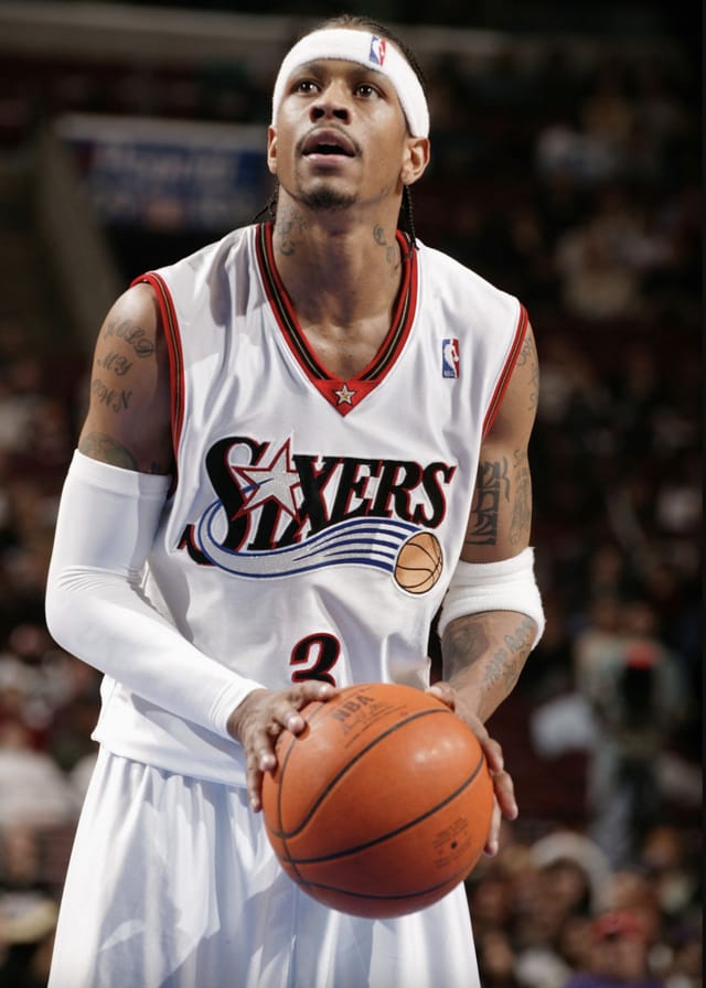 One of our own "Hall Of Famer " A. I. 757 and Bethel stand up !!! (click on the picture)